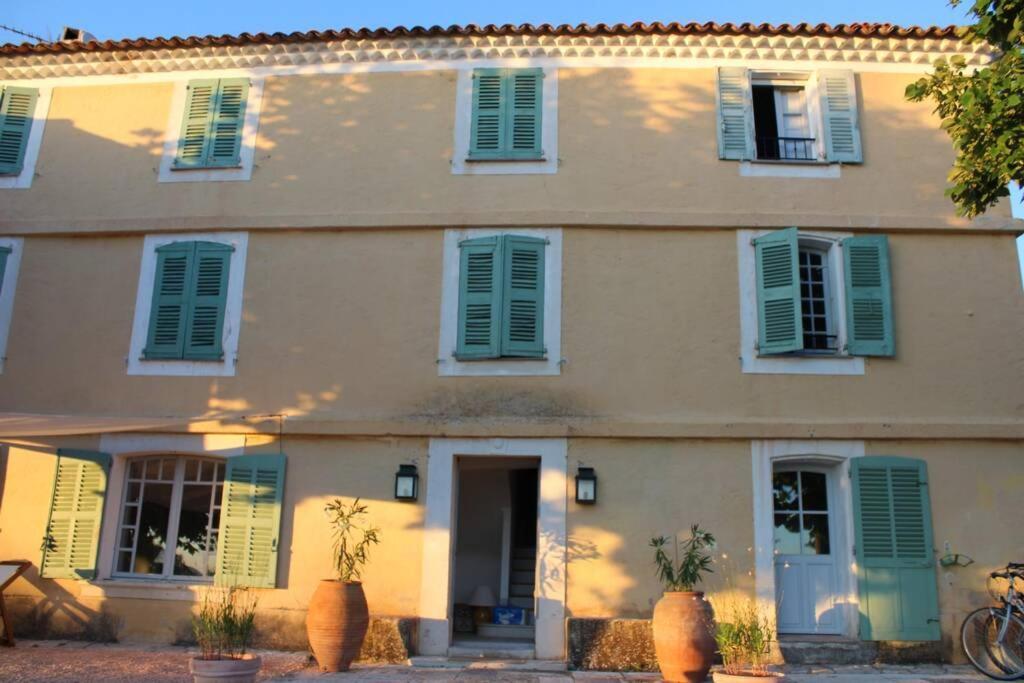 Bastide Au Milieu Des Vignes Et Des Oliviers Aups 빌라 외부 사진