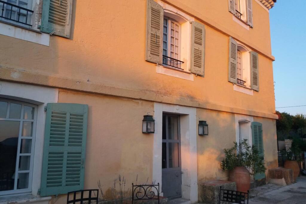 Bastide Au Milieu Des Vignes Et Des Oliviers Aups 빌라 외부 사진